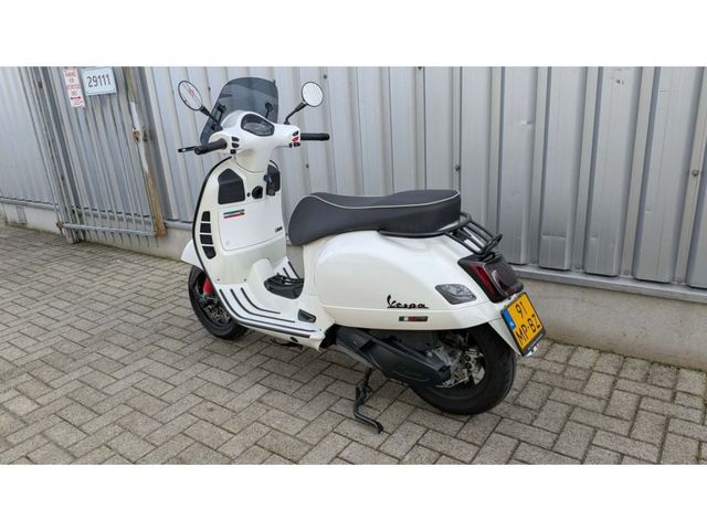 vespa - gts-300