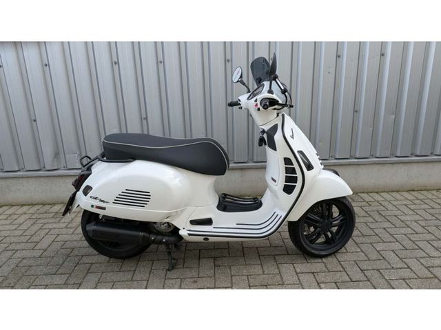 vespa - gts-300