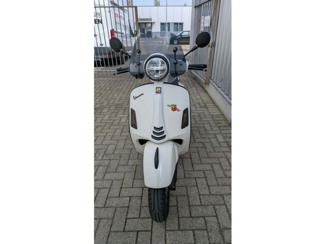 vespa - gts-300