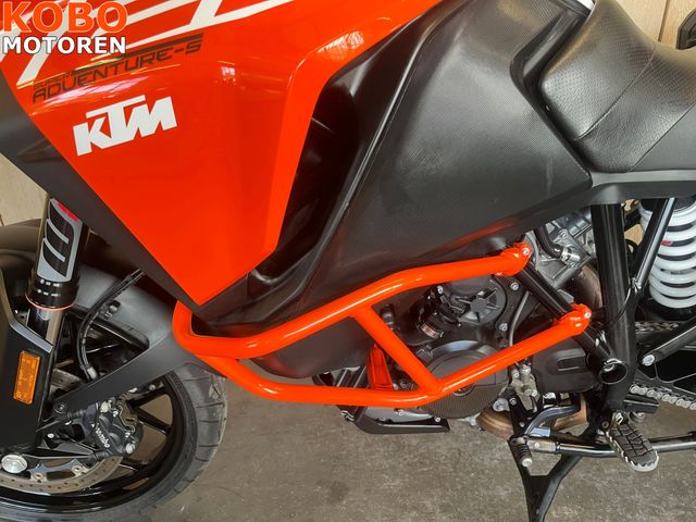 ktm - 1290-super-adventure-s
