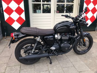 TRIUMPH BONNEVILLE  T 120 – foto 2