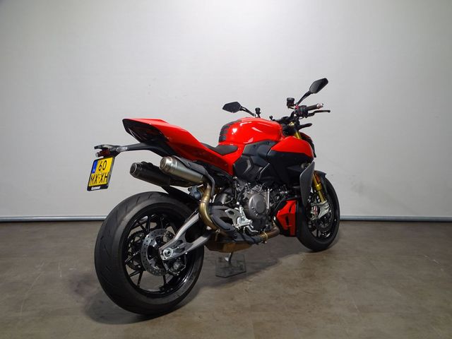 ducati - streetfighter-v2-s