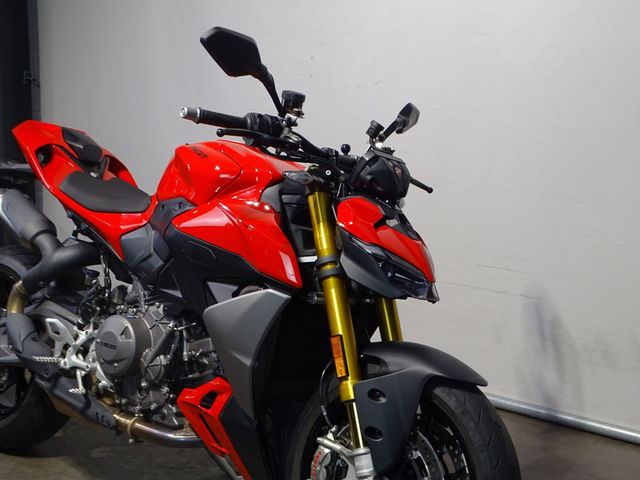ducati - streetfighter-v2-s
