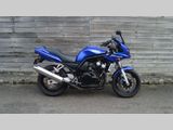 YAMAHA FZS 600 FAZER