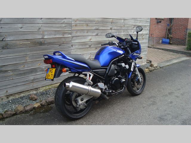 yamaha - fzs-600-fazer