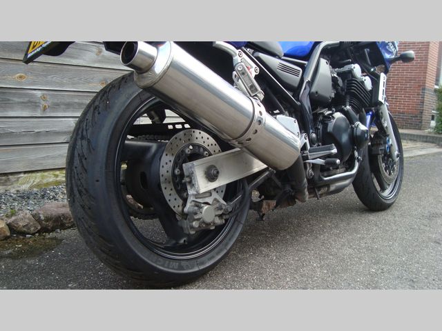 yamaha - fzs-600-fazer