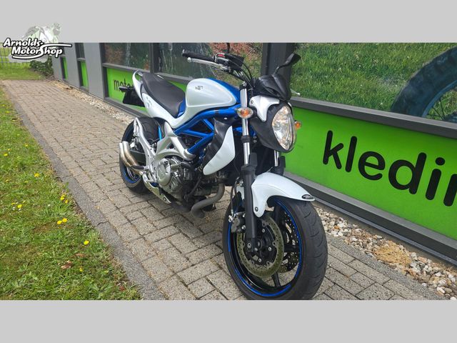 suzuki - sfv-650-gladius