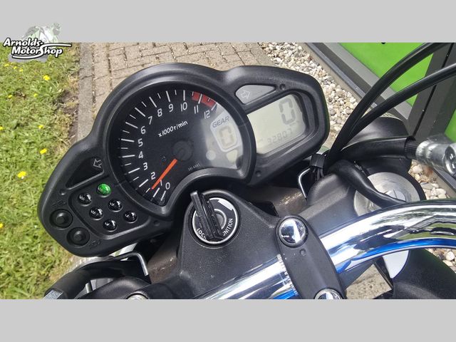 suzuki - sfv-650-gladius