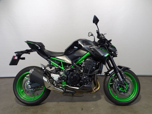 kawasaki - z900