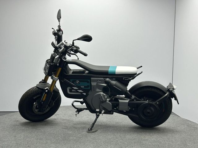 bmw - ce-02