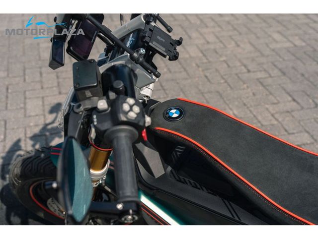 bmw - ce-02