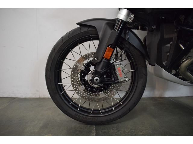 bmw - r-1300-gs-adventure