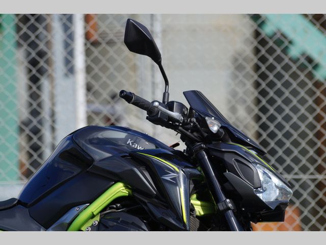 kawasaki - z900