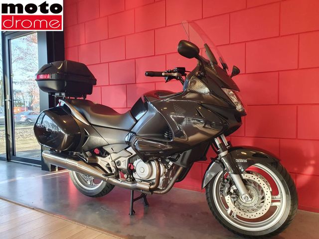 honda - nt-700-v-deauville