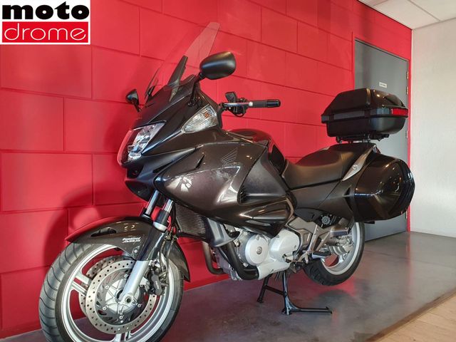 honda - nt-700-v-deauville