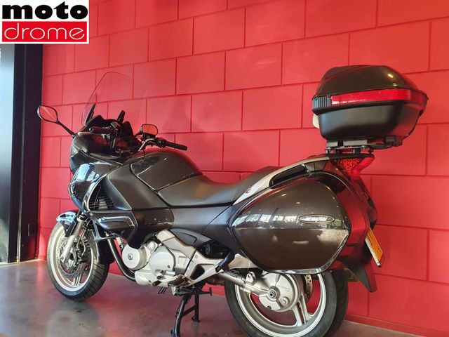 honda - nt-700-v-deauville