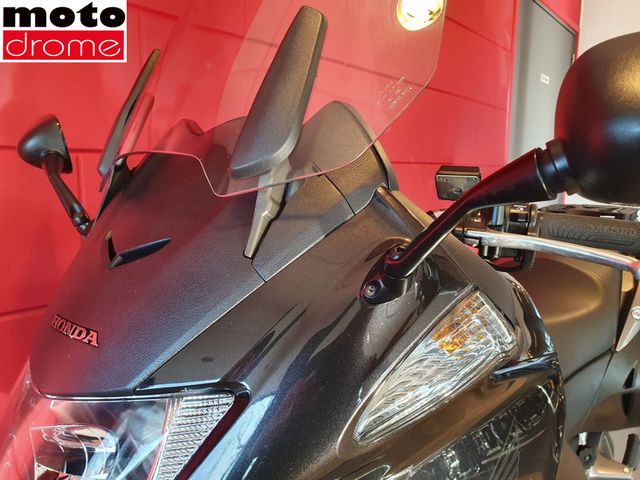 honda - nt-700-v-deauville