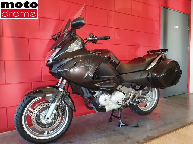 honda - nt-700-v-deauville