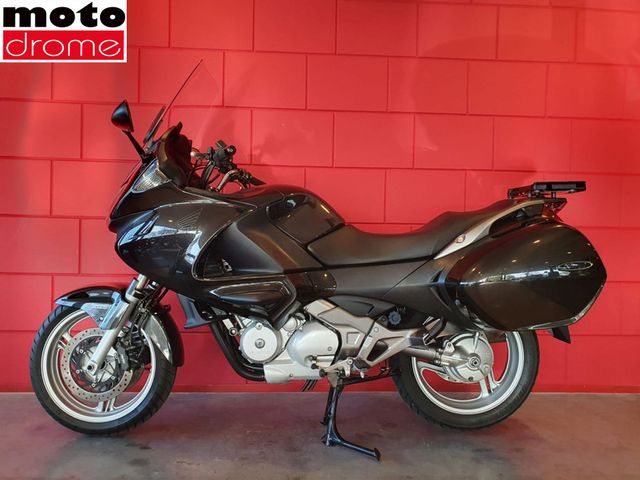 honda - nt-700-v-deauville