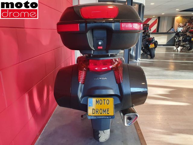 honda - nt-700-v-deauville
