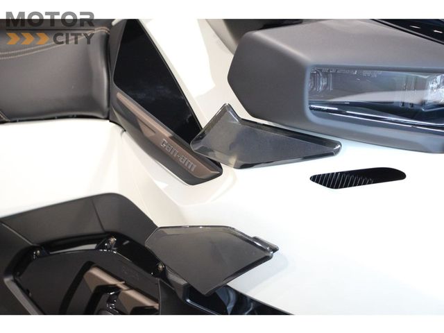 can-am - spyder-rt-limited