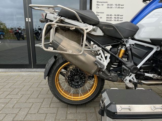 bmw - r-1250-gs-adventure