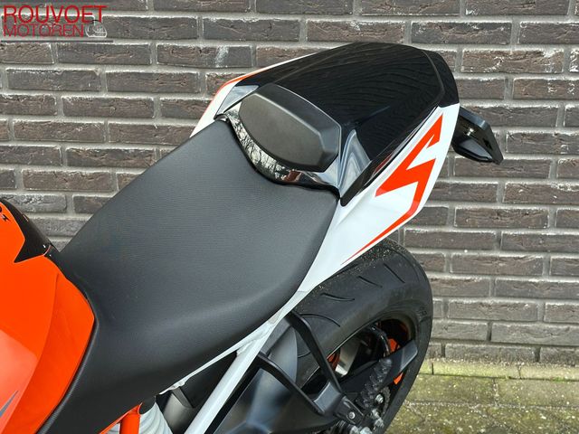 ktm - 1290-super-duke-r