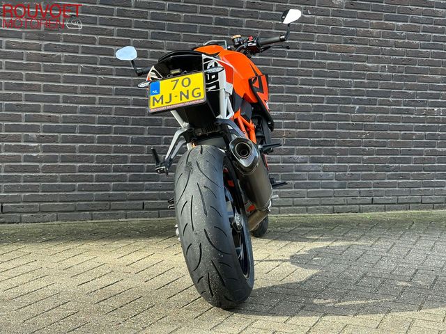 ktm - 1290-super-duke-r