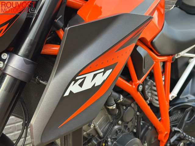 ktm - 1290-super-duke-r