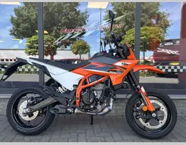 KTM 125 SMC R 2025 nieuw