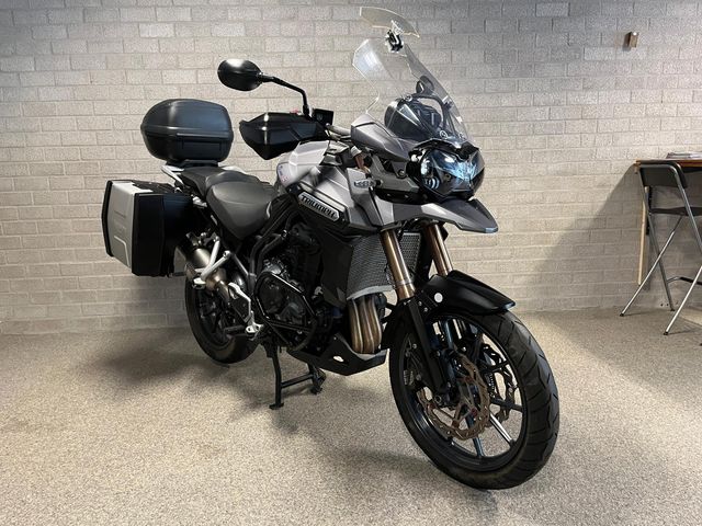 triumph - tiger-explorer