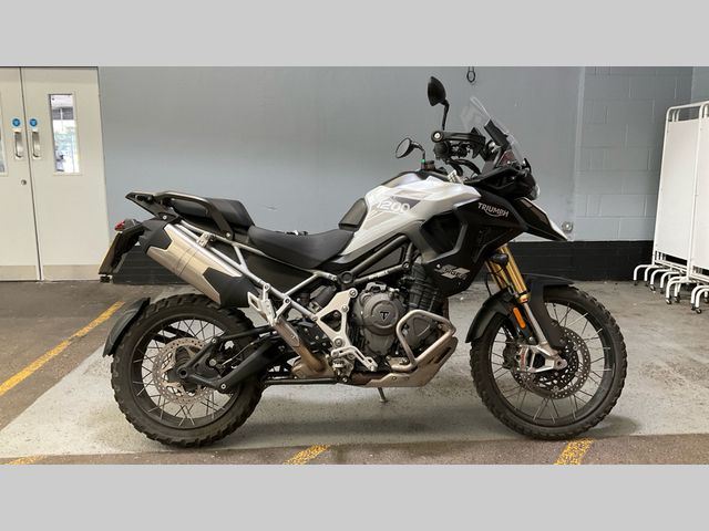triumph - tiger-1200-rally-pro