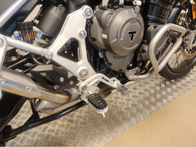triumph - tiger-1200-rally-pro