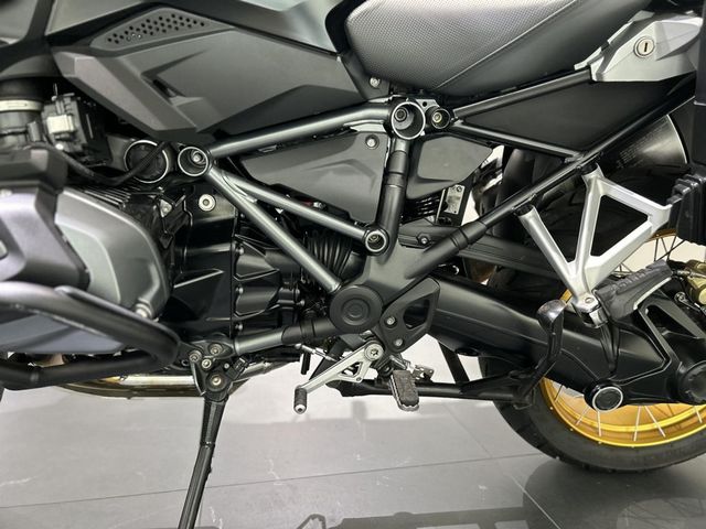 bmw - r-1250-gs