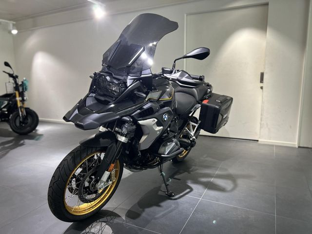bmw - r-1250-gs