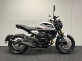 MOTO MORINI SEIEMMEZZO STR