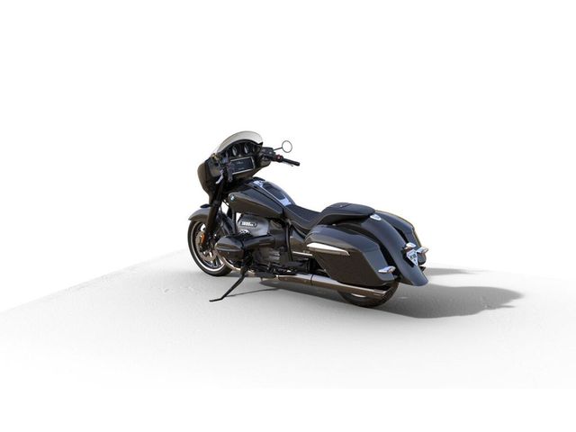 bmw - r-18-b
