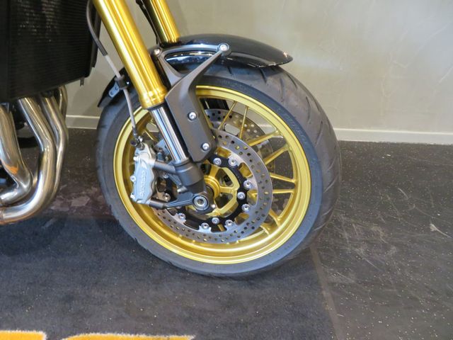 kawasaki - z900rs-se