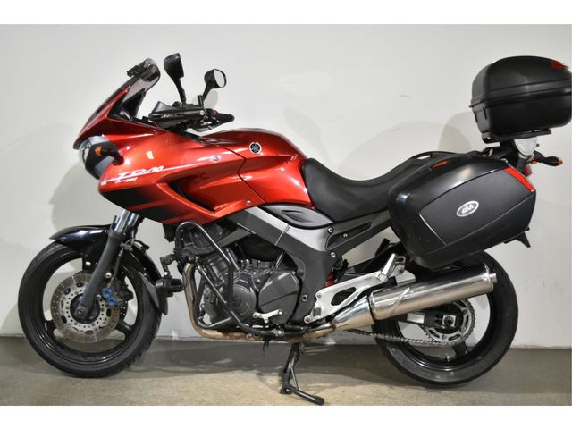 yamaha - tdm-900