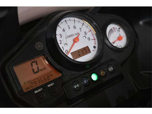 yamaha - tdm-900