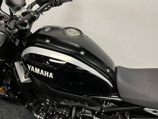 yamaha - xsr-900