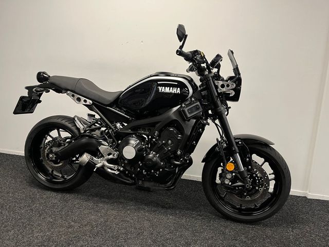 yamaha - xsr-900