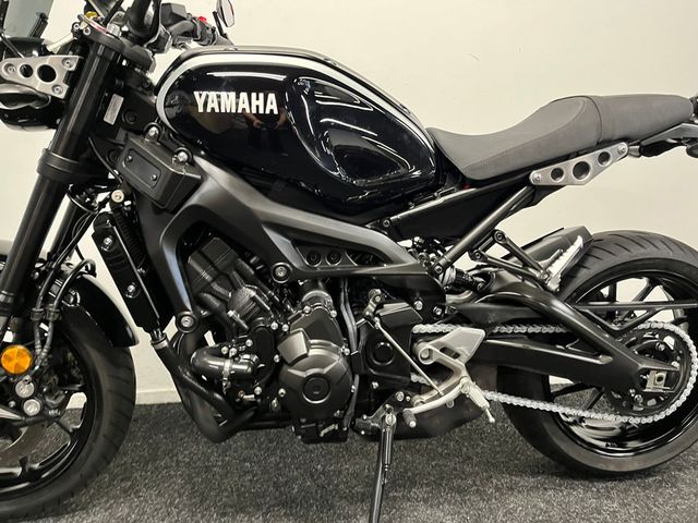yamaha - xsr-900