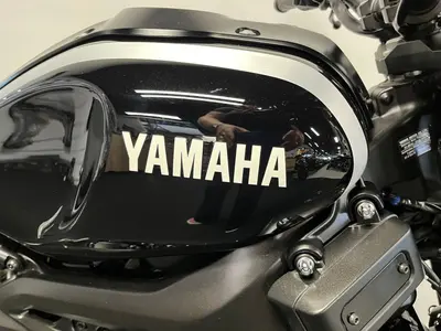 YAMAHA XSR 900 – foto 3