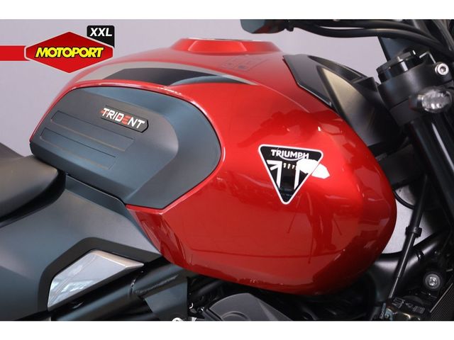 triumph - trident-800