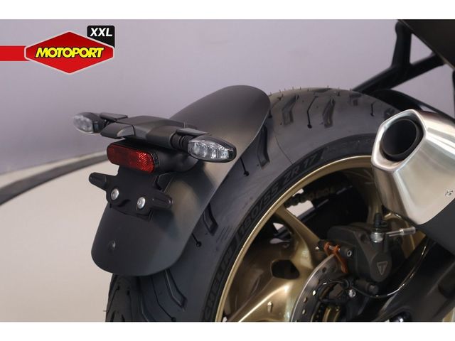 triumph - trident-800