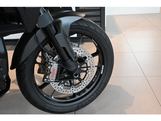 bmw - r-1300-gs-adventure