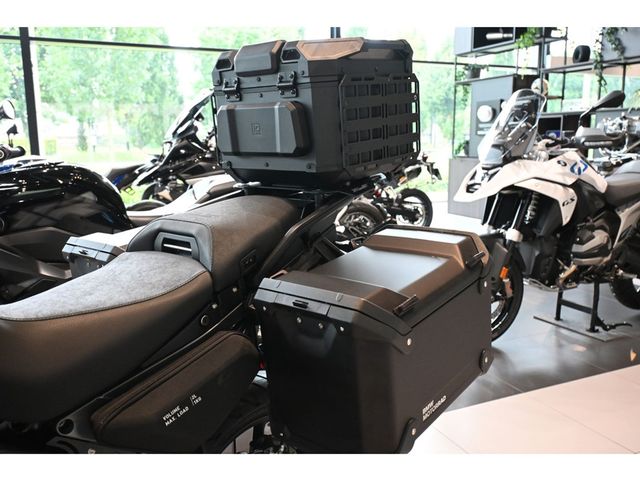 bmw - r-1300-gs-adventure