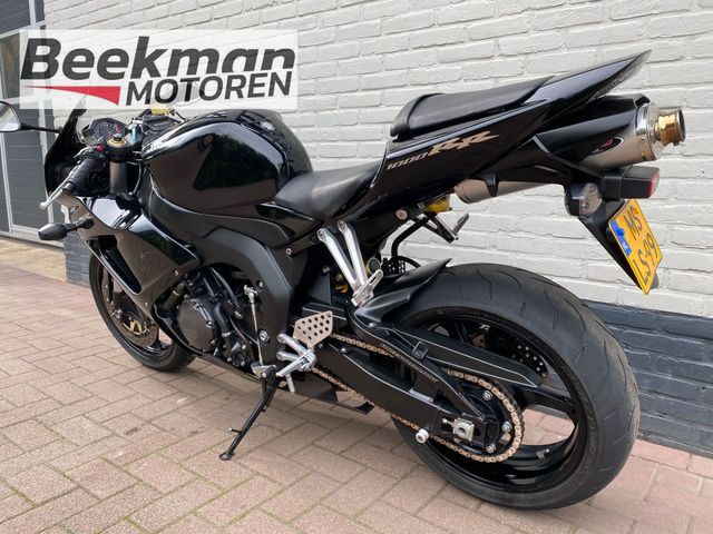 honda - cbr-1000-rr-fireblade