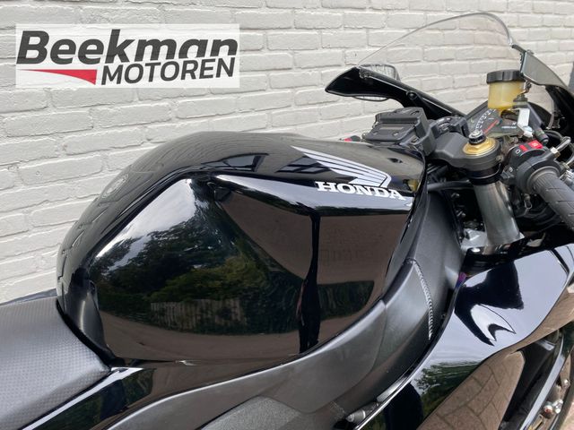 honda - cbr-1000-rr-fireblade